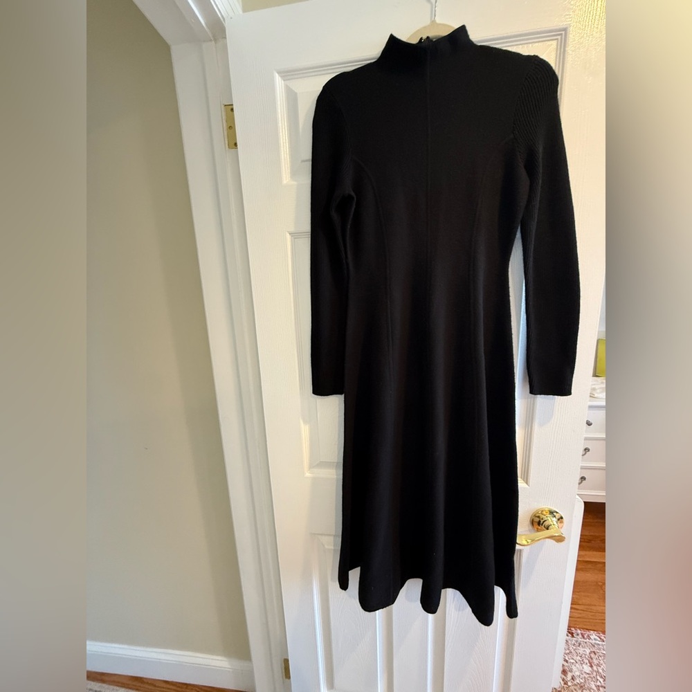 Lewit Black Long wool Sleeve Midi Dress